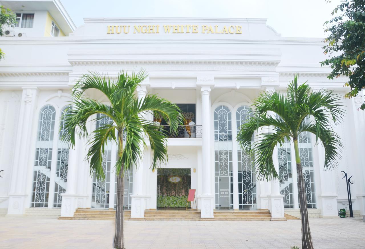 Huu Nghi Hotel Quang Tri Khe Sanh Exterior photo